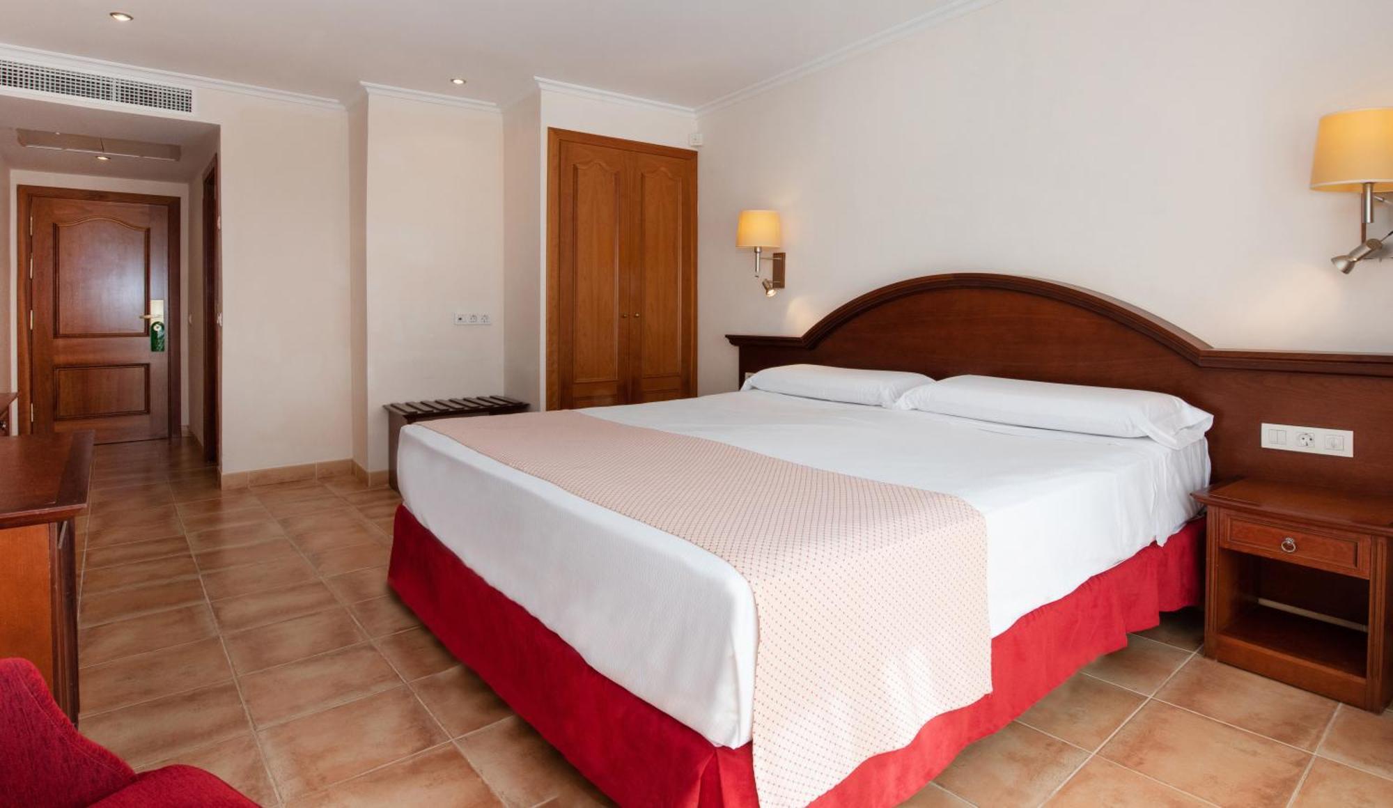 Valentin Star Menorca - Adults Only Hotel 4*